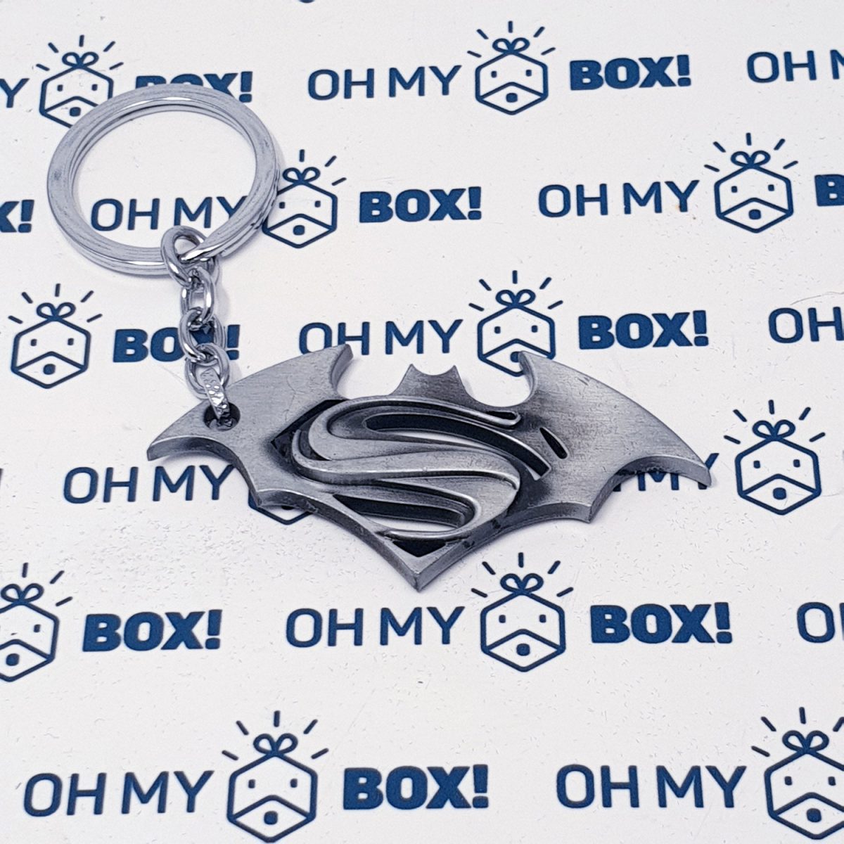 Superhero DC/Marvel Keychain - Batman Vs Superman