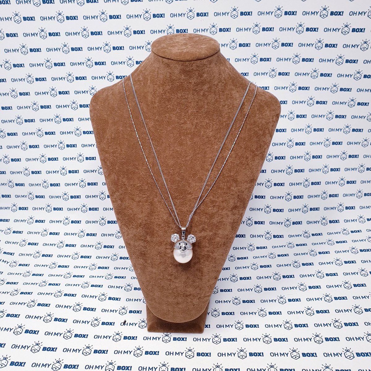 Necklace with pendant - Bear