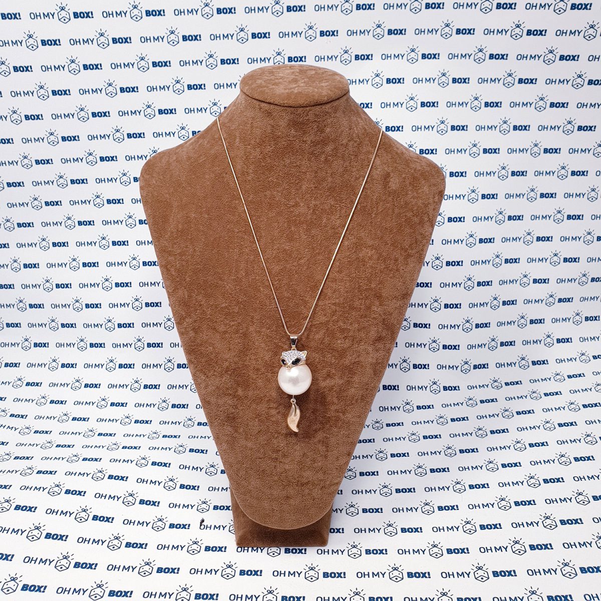 Necklace with pendant - Fox