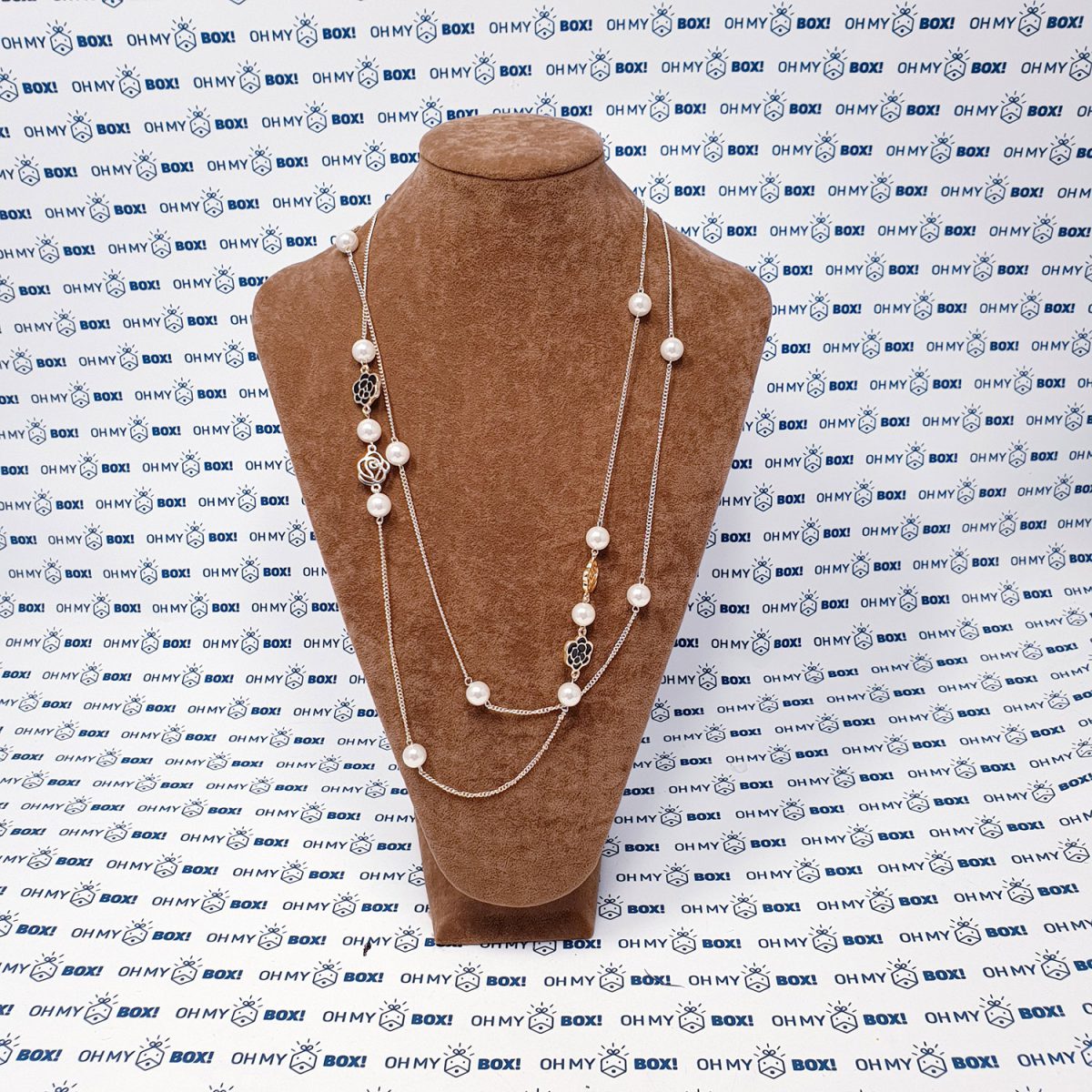 Very long necklace  - white