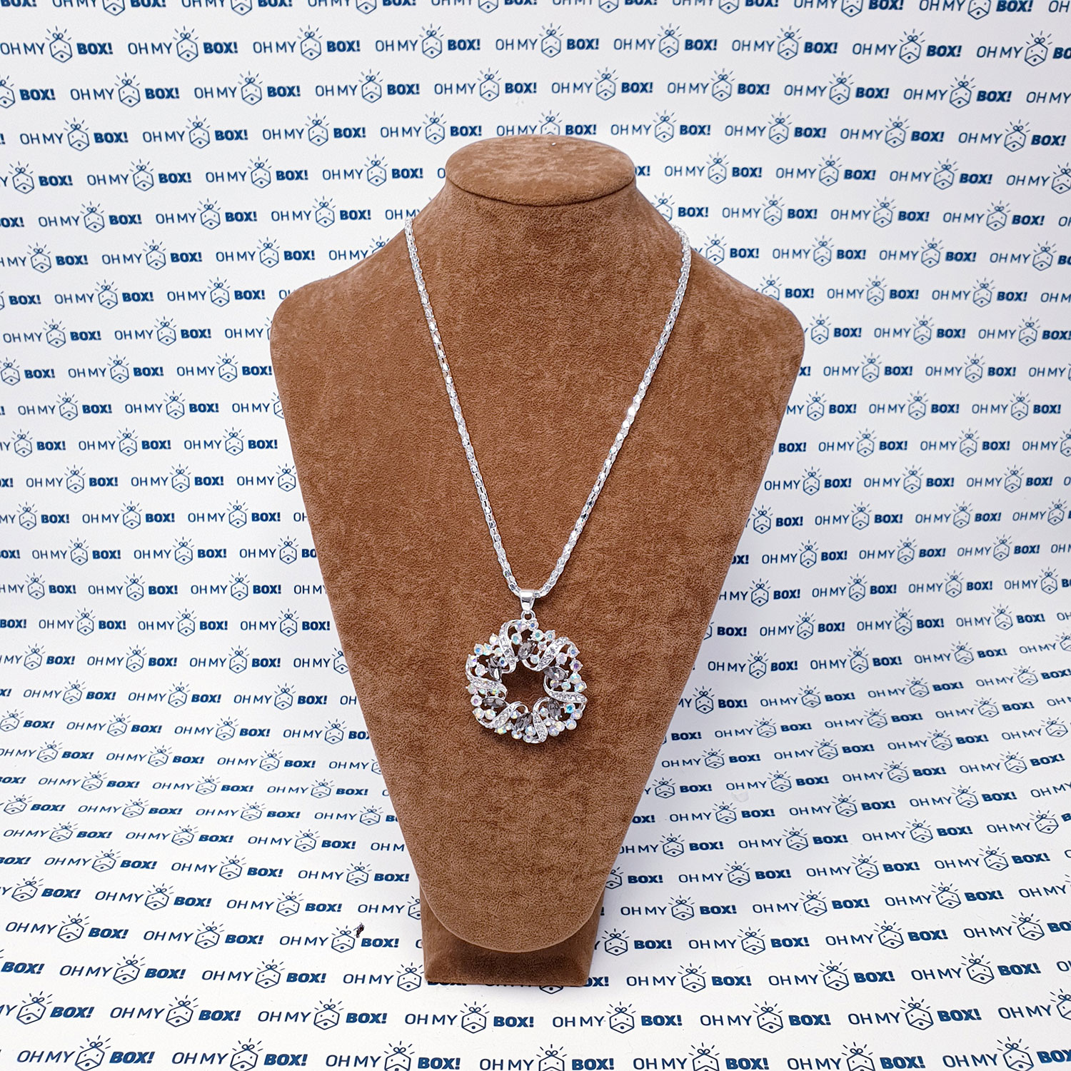 Long necklace with pendant - Flower