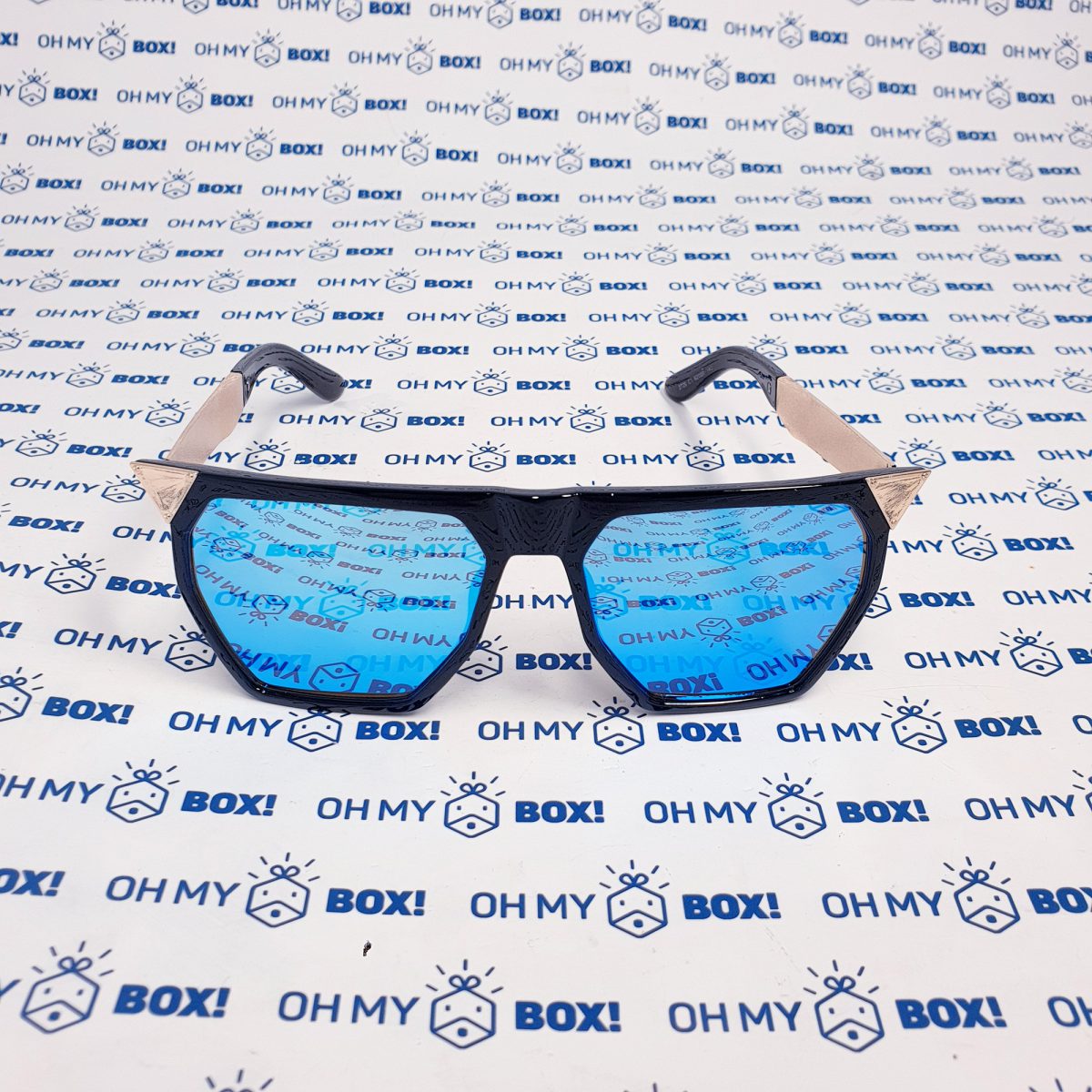 Sunglasses with small horns - Blue