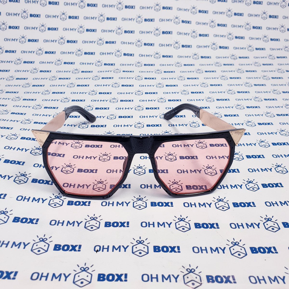 Sunglasses with small horns - Transparent Pink